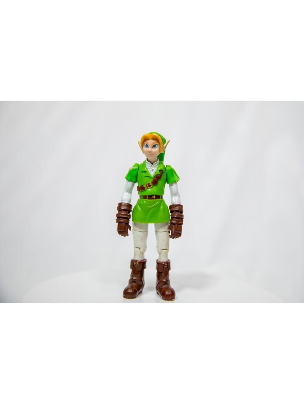 Legend of Zelda Ocarina of Time Link Video Game Figure 2000 Marvel Rare